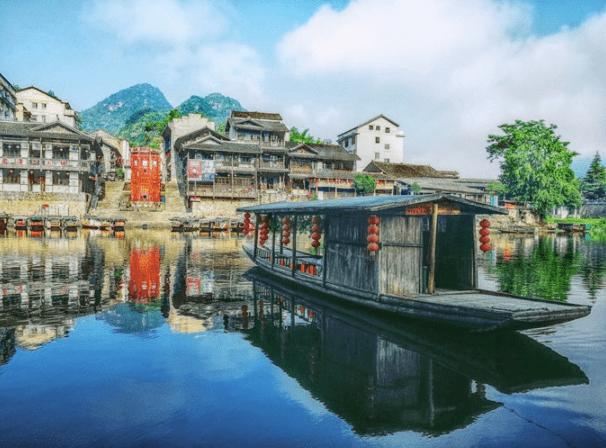 逃离办公室房间